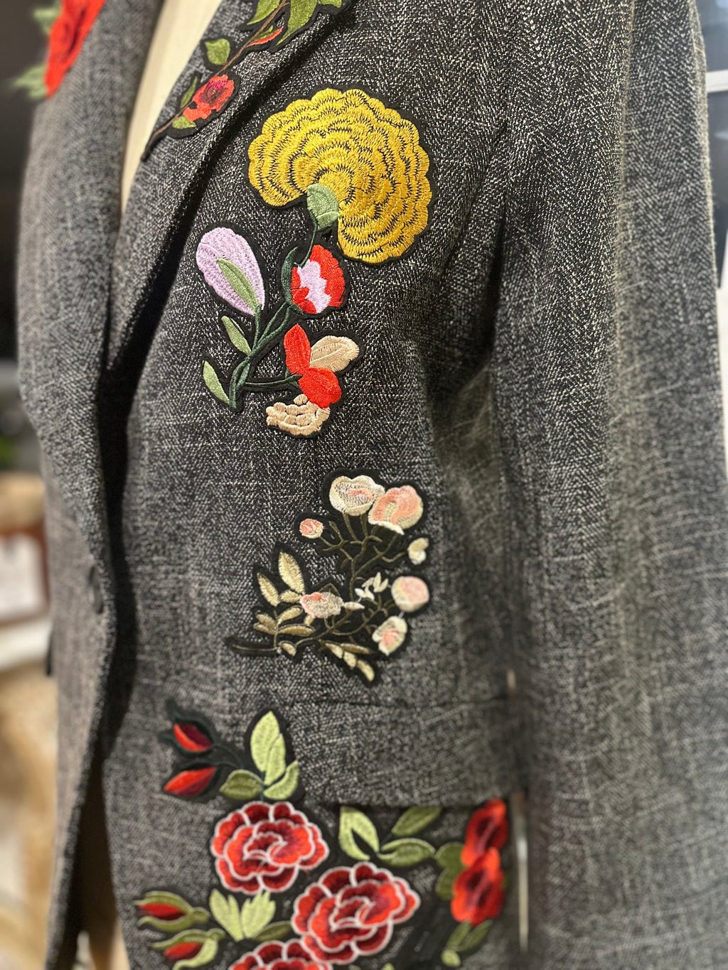 MAX STUDIO Embellished Blazer